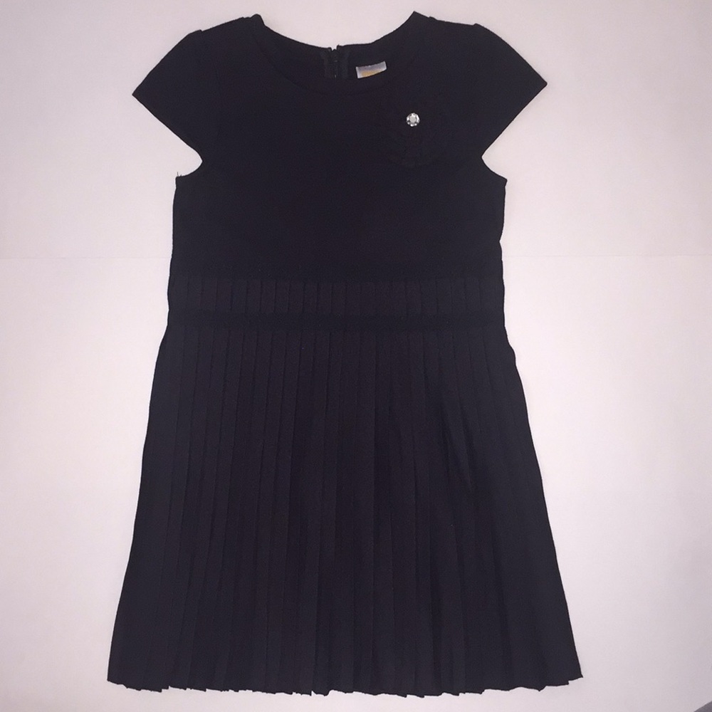 New Little girls black pleated dress